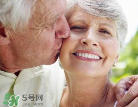 絕經(jīng)后還有性需求嗎？絕經(jīng)后性生活會(huì)懷孕嗎？