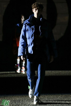 off white2018春夏系列服裝怎么樣_好看嗎_款式有哪些？