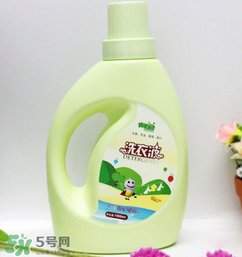 嬰兒洗衣液好還是洗衣皂好？嬰兒洗衣產(chǎn)品怎么選？