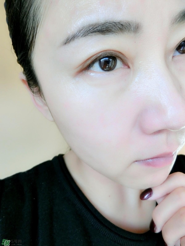 香蒲麗綠色面膜怎么用？香蒲麗綠色水光面膜使用方法