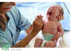 早產(chǎn)兒智力低下的表現(xiàn)是怎樣的？早產(chǎn)兒智力會(huì)低下嗎？