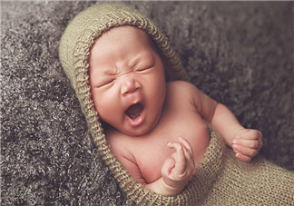 早產(chǎn)兒的發(fā)育和正常嬰兒一樣嗎？早產(chǎn)兒發(fā)育會(huì)遲緩嗎？