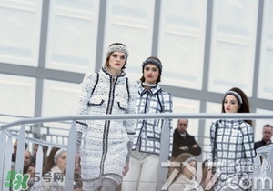 香奈兒2017秋冬彩妝有哪些？香奈兒2017秋冬彩妝多少錢