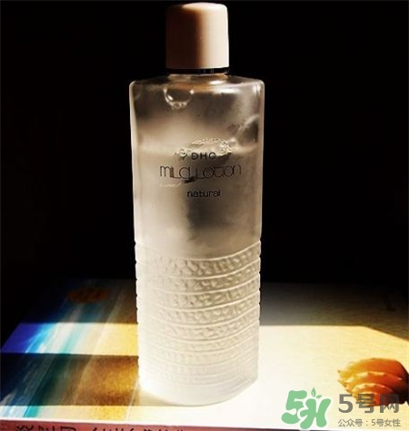 dhc滋養(yǎng)化妝水好用嗎?dhc滋養(yǎng)化妝水怎么樣?