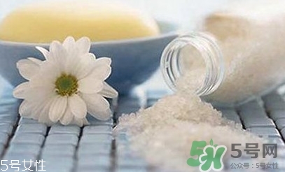 食鹽中的亞鐵氰化鉀是什么東西？亞鐵氰化鉀對(duì)身體有害嗎