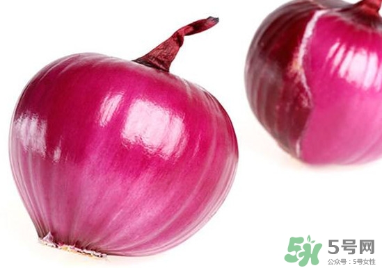 紅皮洋蔥怎么做好吃？紅洋蔥和紫洋蔥的區(qū)別是什么