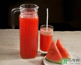 喝西瓜汁會(huì)胖嗎？西瓜汁的熱量是多少？