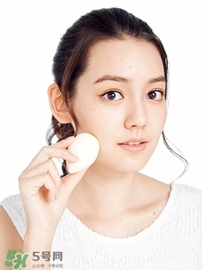 美妝蛋可以上粉餅嗎?美妝蛋上粉餅好嗎? 美妝蛋可以上粉餅嗎?美妝蛋上粉餅好嗎?