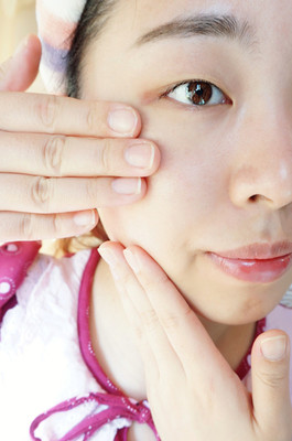 ysl按摩棒怎么用？ysl按摩棒使用方法