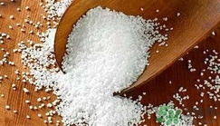 食鹽發(fā)藍怎么回事？食鹽中一般會添加什么食品添加劑