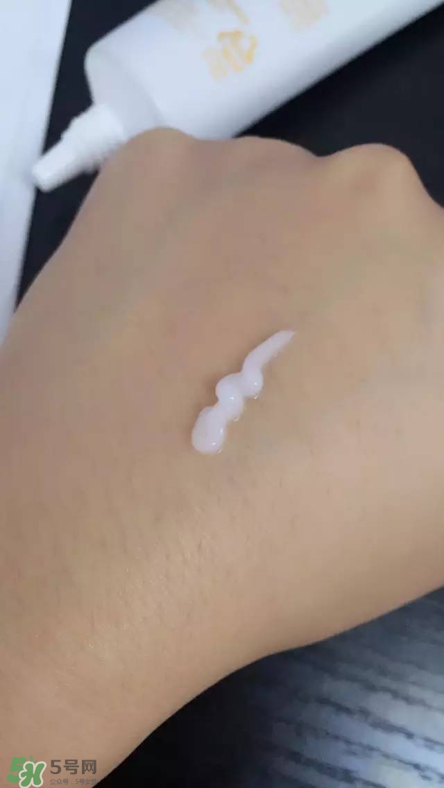 ahc第五代眼霜怎么樣？ahc第五代眼霜好用嗎？