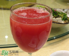 西瓜汁有沉淀還能喝嗎？西瓜汁怎么榨不會沉淀？