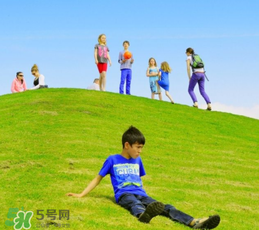 暑假旅游性價(jià)比最高的地方是哪里？2017暑假去哪里旅游便宜？