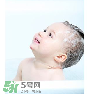 寶寶能用艾葉水洗澡嗎？嬰兒能用艾葉水洗澡嗎？