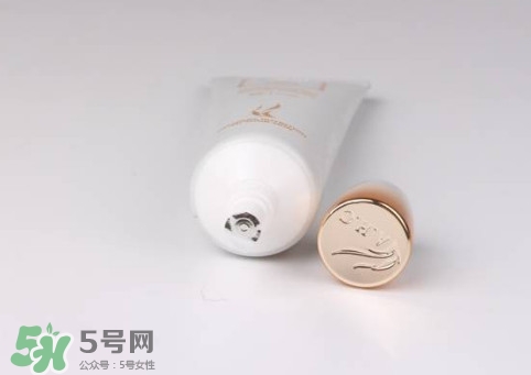 ahc第五代眼霜真假 ahc第五代眼霜真假鑒別圖 ahc第五代眼霜真假 ahc第五代眼霜真假鑒別圖