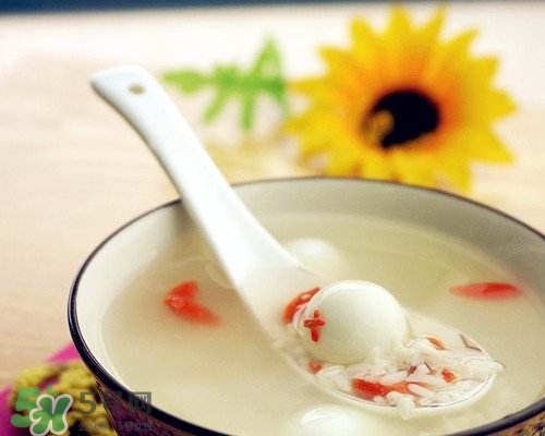 鵪鶉蛋能帶皮吃嗎？鵪鶉蛋能多吃嗎？