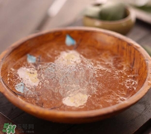 雪燕的功效 雪燕的作用 雪燕的功效 雪燕的作用