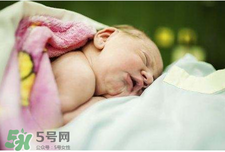 寶寶枕頭怎么選？寶寶枕頭什么樣的最好？