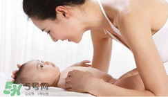 寶寶枕頭高度選擇標(biāo)準(zhǔn) 寶寶枕頭過高的危害 寶寶枕頭高度選擇標(biāo)準(zhǔn) 寶寶枕頭過高的危害