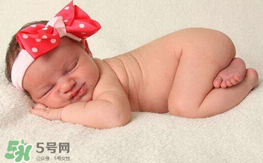 寶寶枕頭高了會怎么樣？寶寶枕頭高的危害