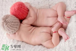 嬰兒床上用品有哪些？嬰兒床上用品需要準備什么？