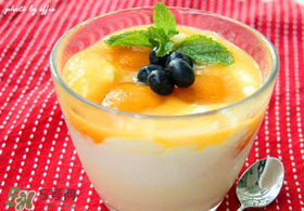 黃桃和牛奶能一起吃嗎？黃桃加牛奶什么味道？