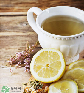 喝茶能吃杏嗎？喝茶可以吃杏嗎？