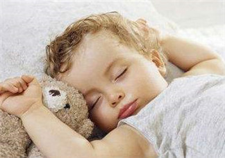 寶寶枕頭高了會怎么樣？寶寶枕頭高的危害