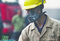 一般幾年時間會有塵肺??？塵肺病的早期癥狀