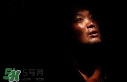 矽肺病和塵肺病哪個(gè)比較嚴(yán)重？矽肺病與塵肺病的區(qū)別