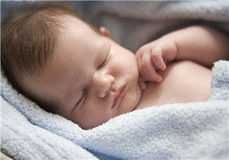 嬰兒床上用品有哪些？嬰兒床上用品需要準(zhǔn)備什么？