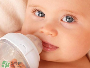 外國(guó)奶粉一定適合中國(guó)寶寶嗎 外國(guó)奶粉比國(guó)產(chǎn)奶粉更好嗎？