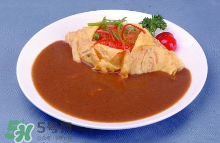 咖喱怎么洗掉？衣服沾了咖喱怎么洗