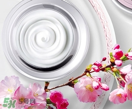 素顏霜需要補妝嗎？素顏霜怎么補妝？