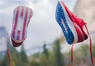 saucony freedom iso索康尼跑鞋獨(dú)立日配色多少錢？