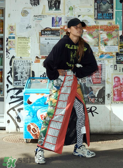 vetements2018春夏系列服裝怎么樣_好看嗎_款式有哪些？