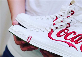 kith與cocacola2017聯(lián)名系列鞋子怎么樣_好看嗎？