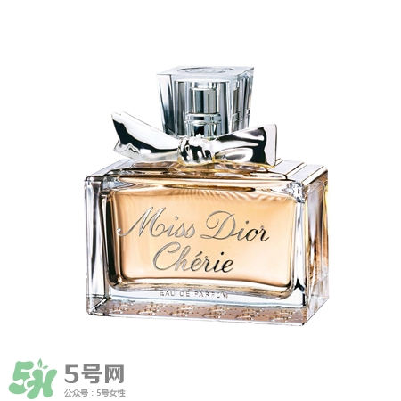 香水怎么噴?香水怎么能保持味道更久? 香水怎么噴?香水怎么能保持味道更久?