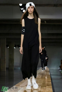 Y-32018春夏系列服裝怎么樣_好看嗎_款式有哪些？