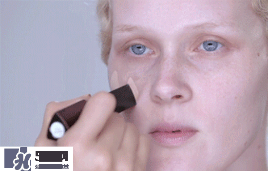 nars粉底棒粉條怎么用？nars粉底棒粉條色號試色