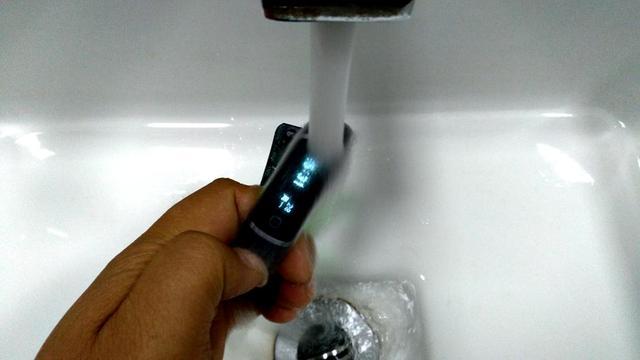 樂(lè)心手環(huán)怎么樣?ziva手環(huán)值得買(mǎi)嗎?