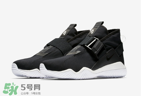nikelab acg 07 kmtr機能運動鞋黑白配色什么時候發(fā)售？