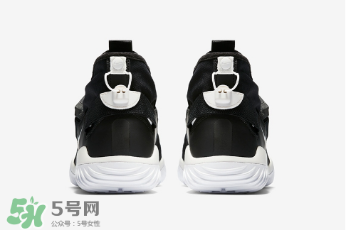 nikelab acg 07 kmtr機能運動鞋黑白配色什么時候發(fā)售？