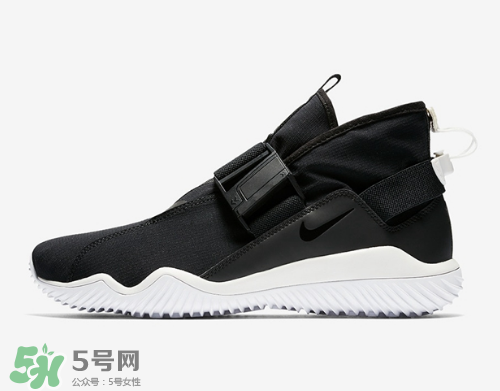 nikelab acg 07 kmtr機(jī)能運(yùn)動(dòng)鞋黑白配色多少錢？