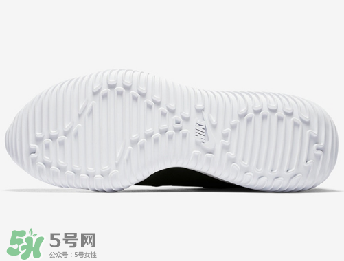 nikelab acg 07 kmtr機(jī)能運(yùn)動(dòng)鞋黑白配色多少錢？