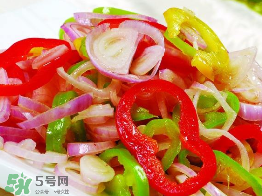 辣椒和洋蔥能一起炒嗎？辣椒能和洋蔥一起炒嗎？