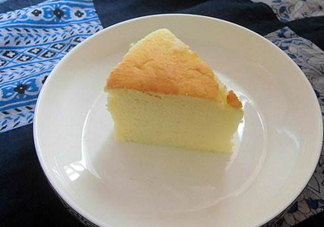 戚風(fēng)蛋糕用什么面粉？戚風(fēng)蛋糕用什么油最好