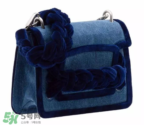 miumiu2017新款包包有哪幾個(gè)系列？miumiu新款包包介紹