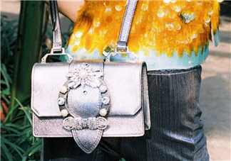 miumiu2017新款包包有哪幾個(gè)系列？miumiu新款包包介紹