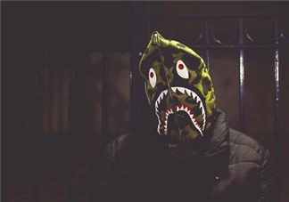 a bathing ape鯊魚頭背包什么時(shí)候發(fā)售？bape鯊魚雙肩包發(fā)售時(shí)間